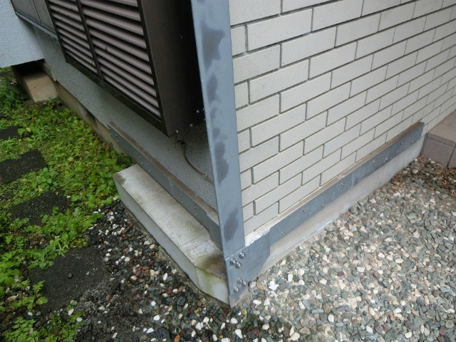 建物北東側・補強工事