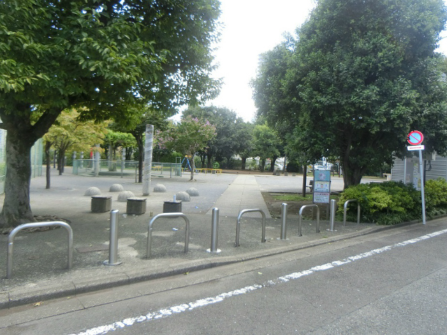 練馬区立練馬はらっぱ公園